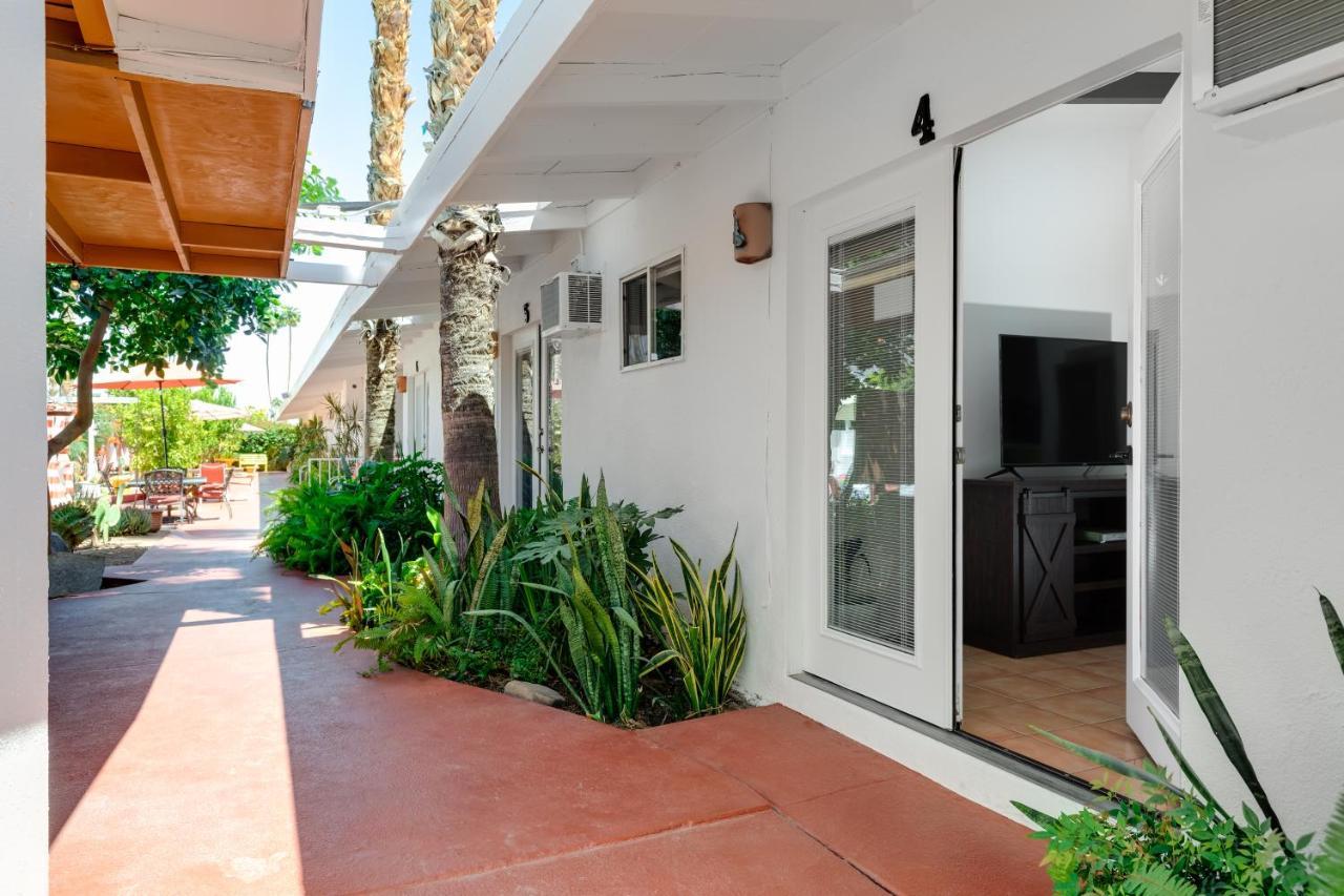 Float - Adults Only Hotel 3*