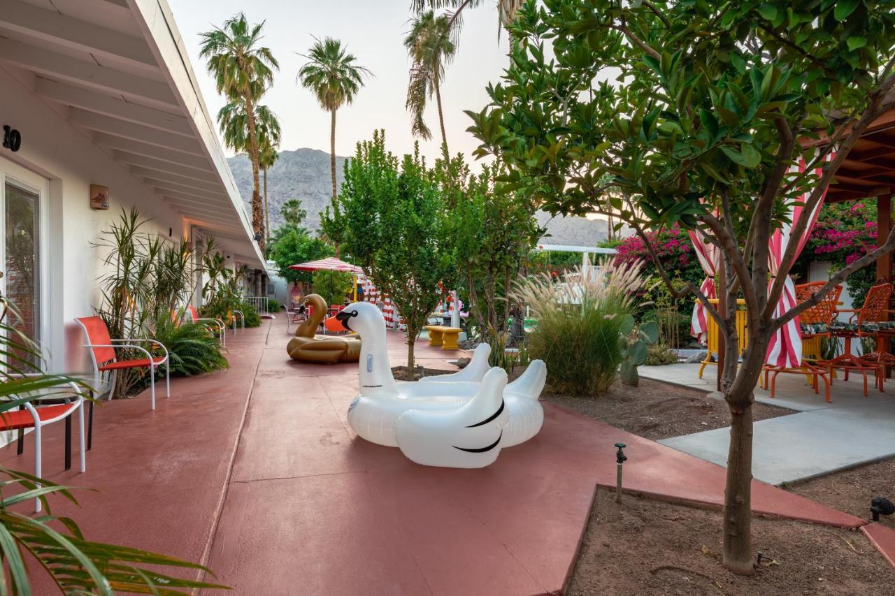 Float - Adults Only Palm Springs