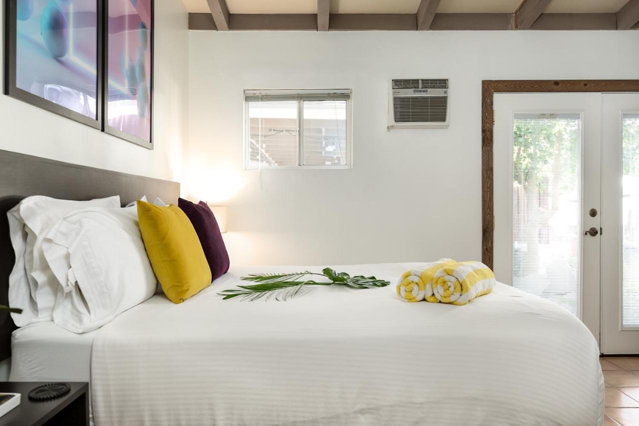 Hotel Float - Adults Only 3*